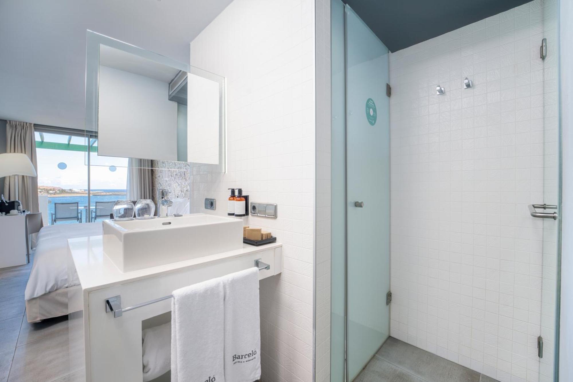 Barcelo Teguise Beach - Adults Only Коста Тегисе Екстериор снимка